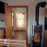 Kleine Reblaus Apartment Bad Waltersdorf