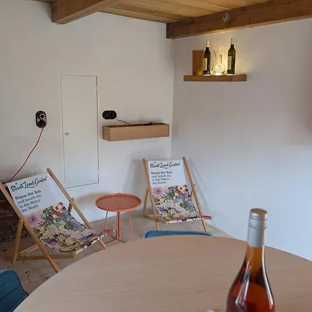 Kleine Reblaus * Bad Waltersdorf