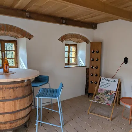 Lägenhet Kleine Reblaus Bad Waltersdorf